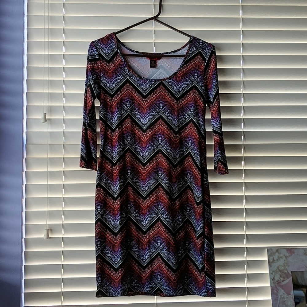 Hot Kiss Long Sleeved Printed Dress